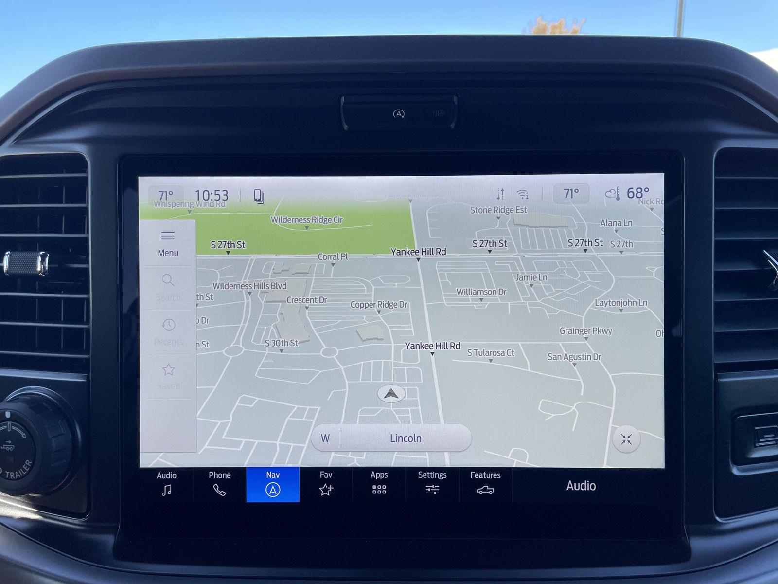 Vehicle photo 24