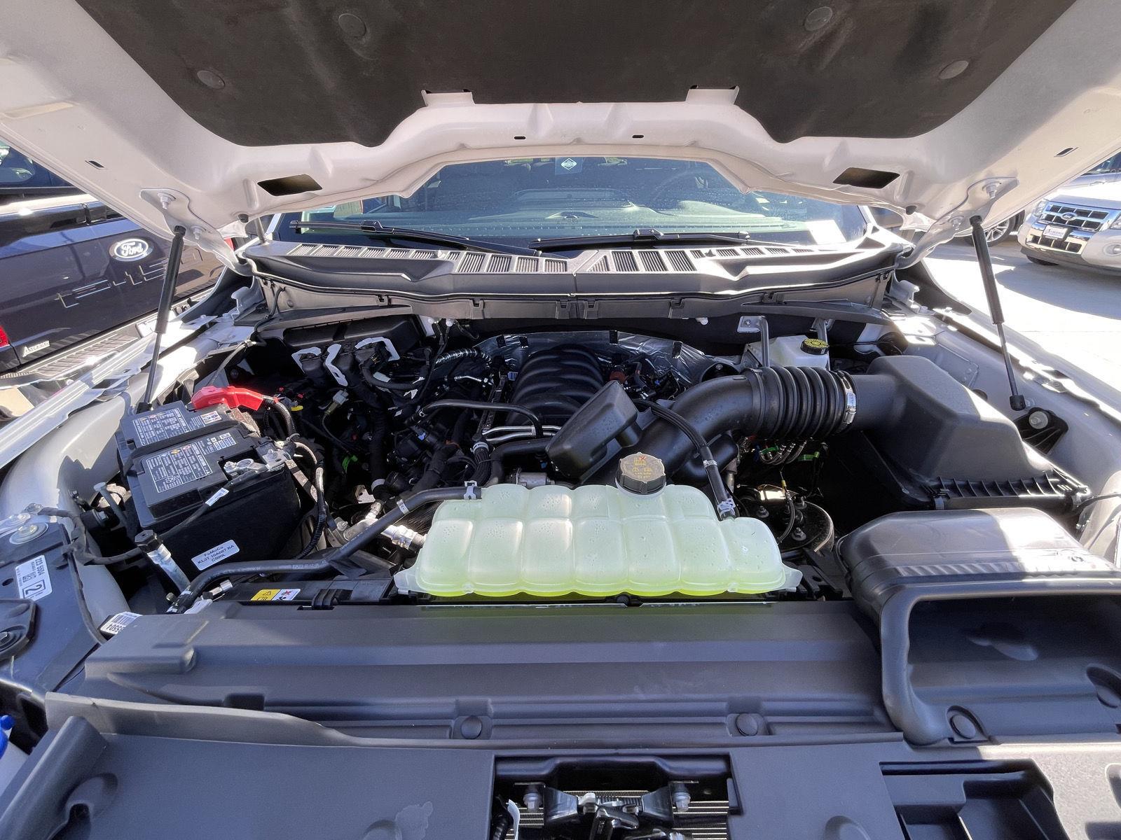 Vehicle photo 36