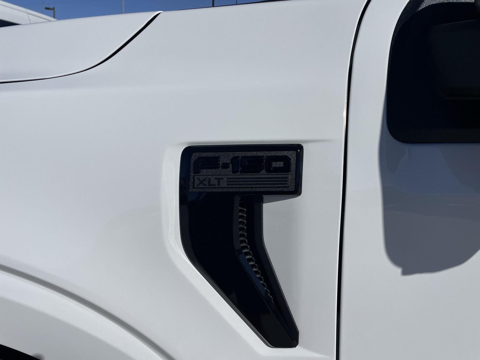 Vehicle photo 39