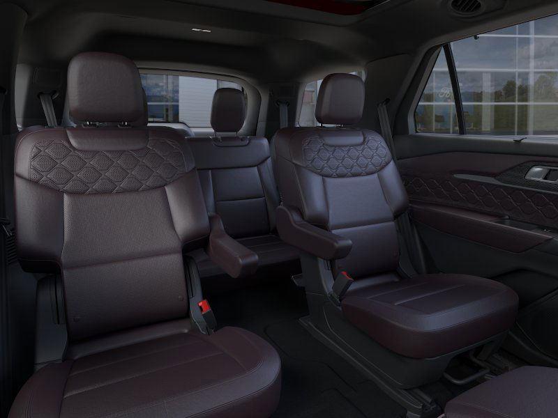2025 Ford Explorer Platinum photo 9