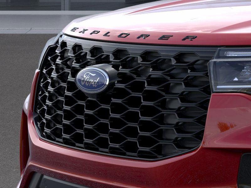 2025 Ford Explorer ST-Line photo 16