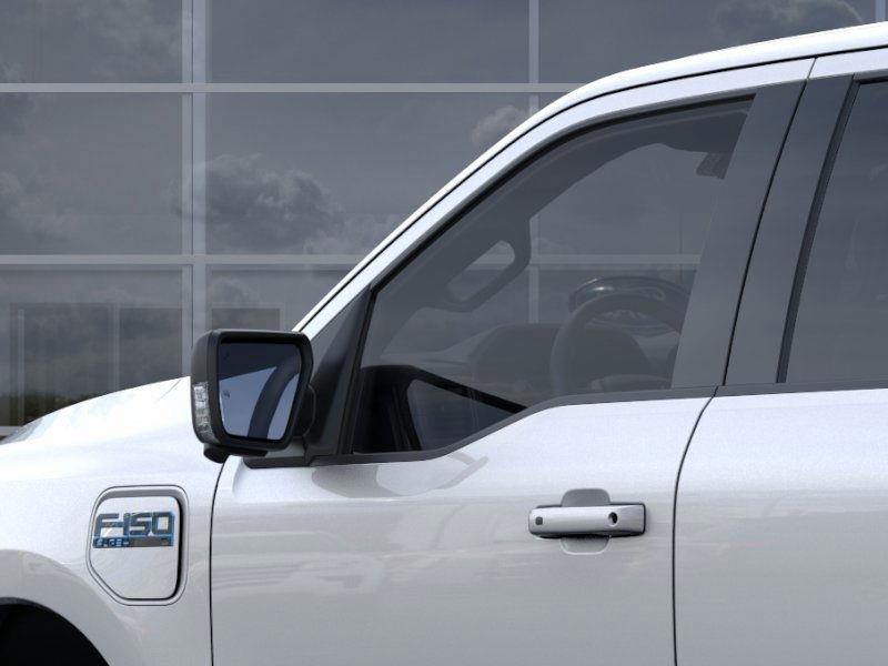 2025 Ford F-150 Lightning photo 20