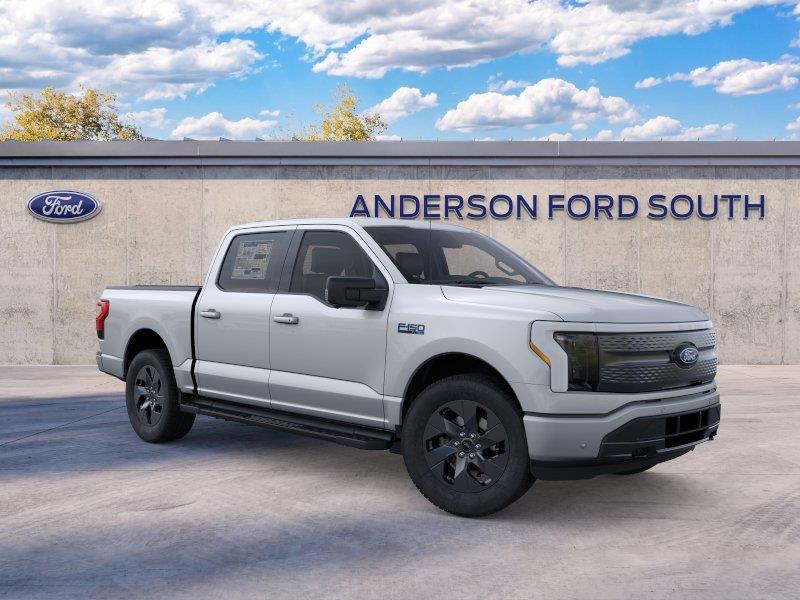 Vehicle photo 7