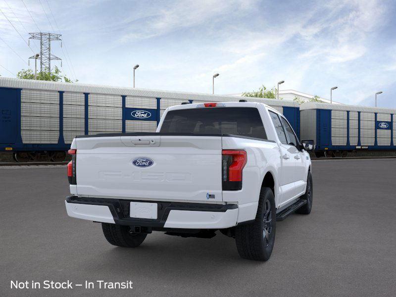 2025 Ford F-150 Lightning photo 8