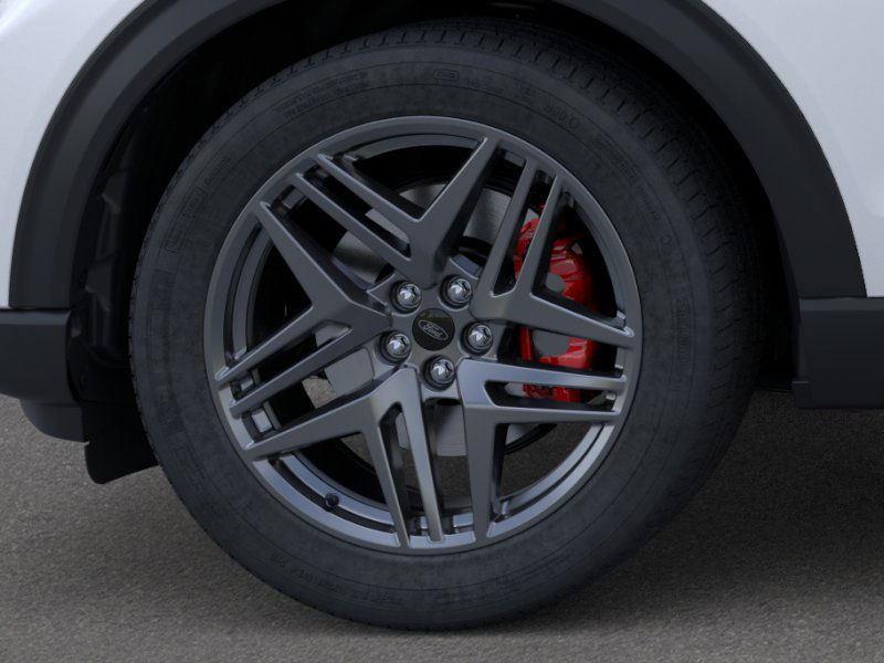 2025 Ford Explorer ST-Line photo 16