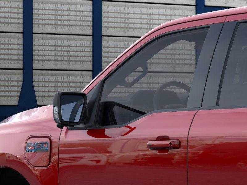 2025 Ford F-150 Lightning photo 14