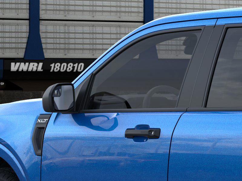 2025 Ford Maverick XLT photo 17