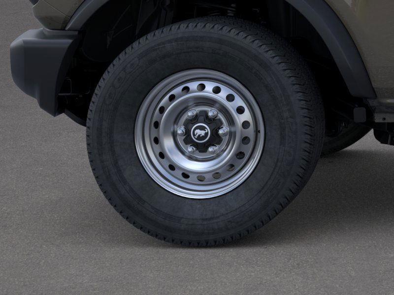 2025 Ford Bronco Base photo 20