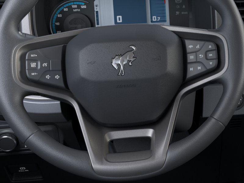 2025 Ford Bronco Base photo 14
