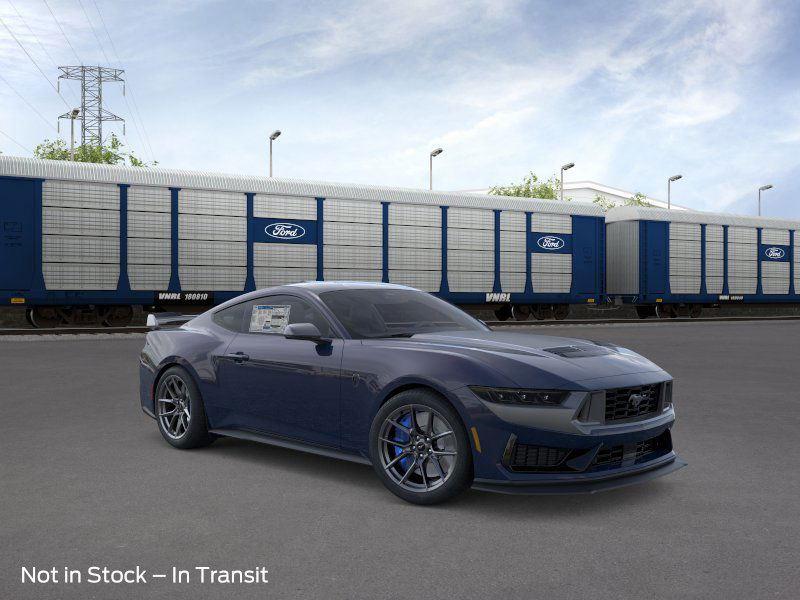 2025 Ford Mustang Dark Horse photo 5