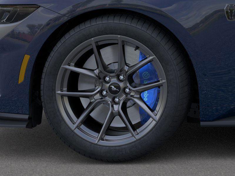 2025 Ford Mustang Dark Horse photo 17