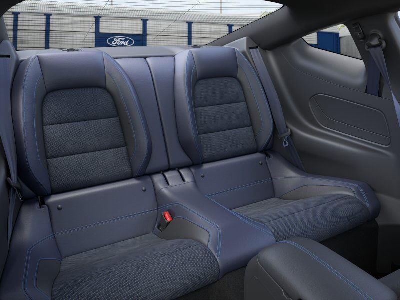 2025 Ford Mustang Dark Horse photo 5