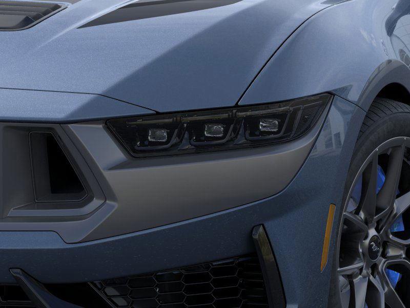 2025 Ford Mustang Dark Horse photo 12