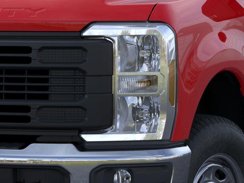 2026 Ford F-250 XLT photo 17