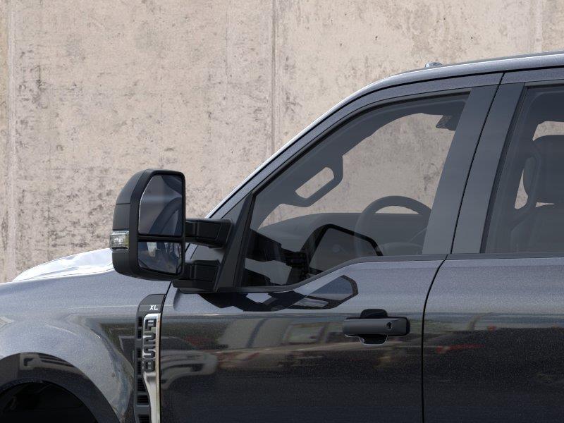 Vehicle photo 20