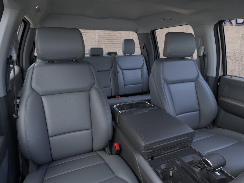 Vehicle photo 10