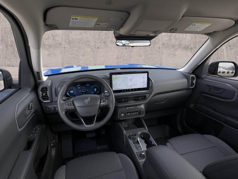 Vehicle photo 9