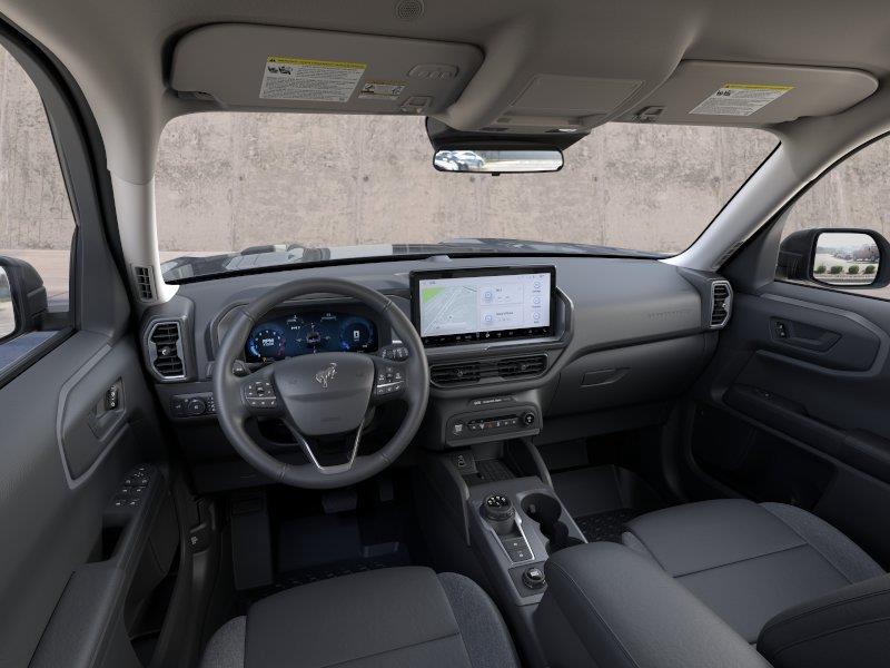 Vehicle photo 9