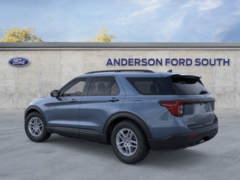 Vehicle photo 4