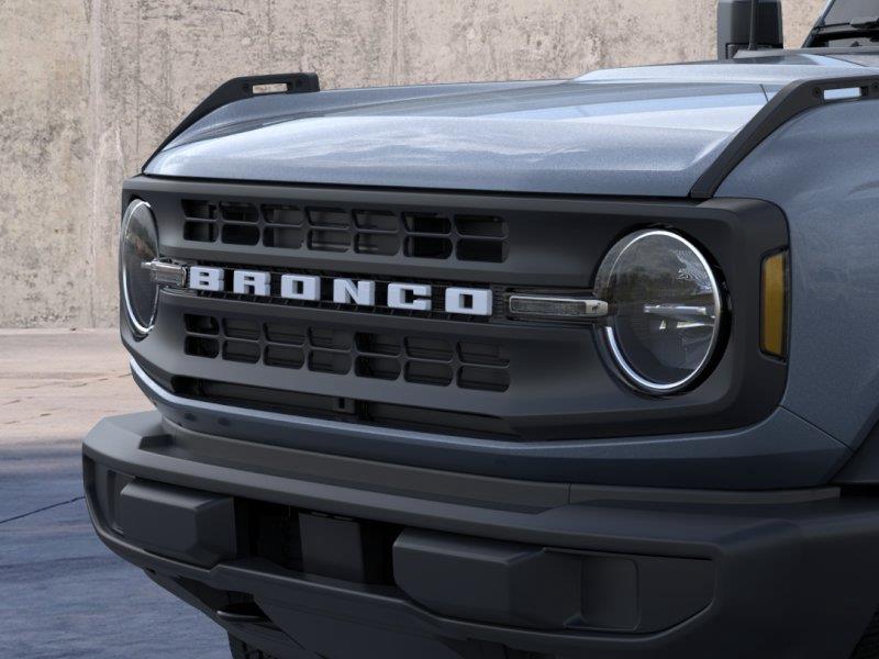 Vehicle photo 19
