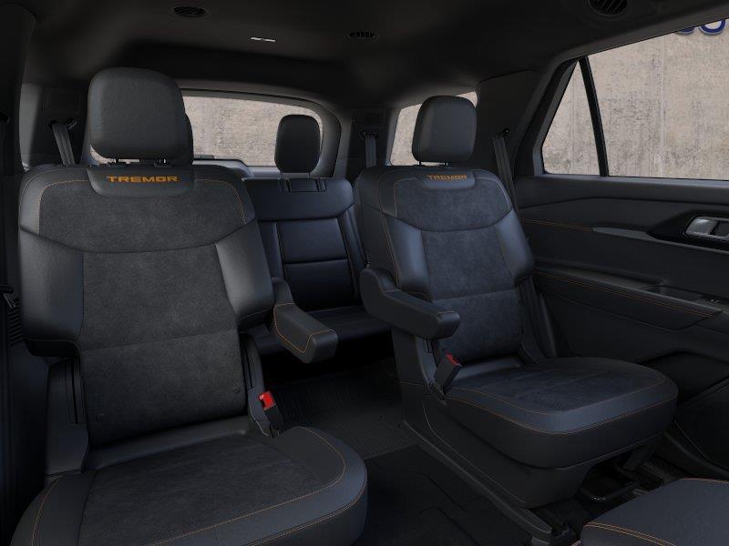 Vehicle photo 11