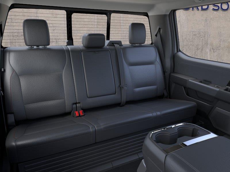 Vehicle photo 11