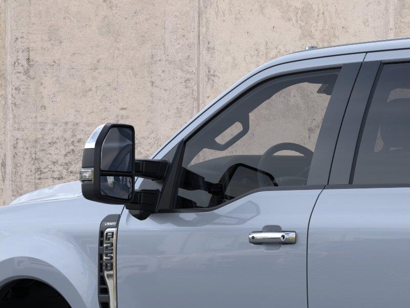 Vehicle photo 20
