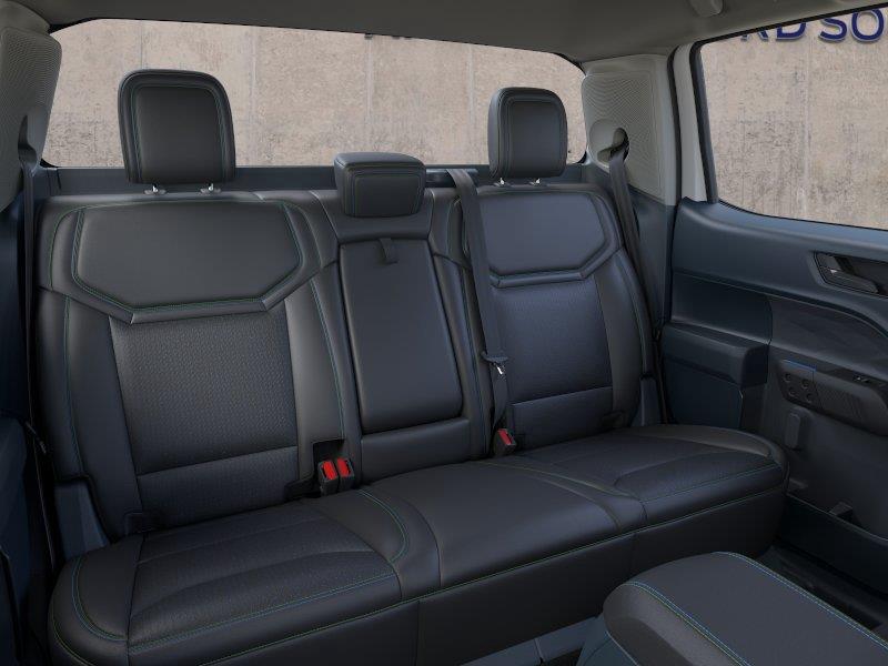 Vehicle photo 11