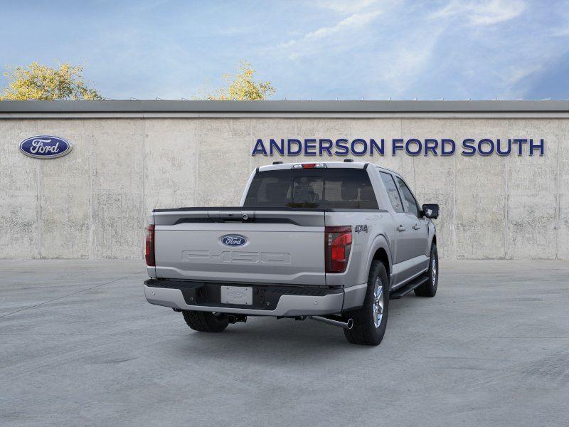 Vehicle photo 8