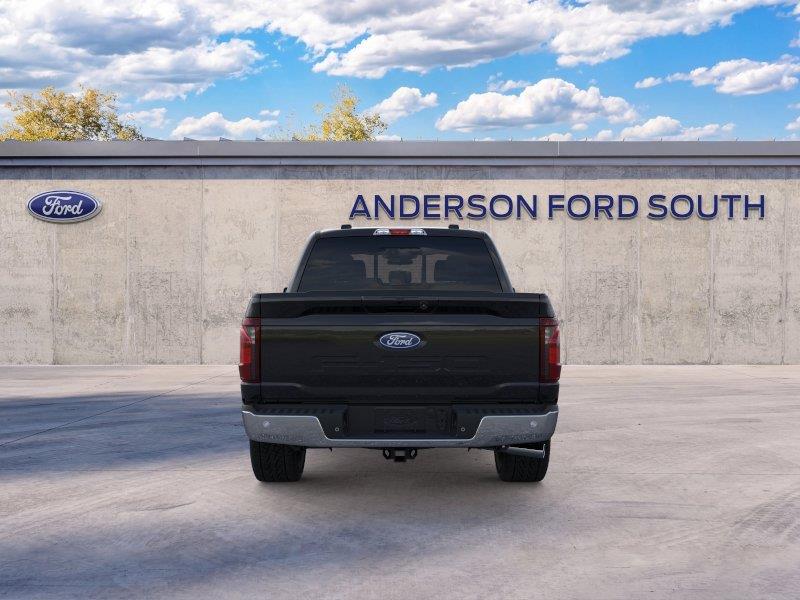 Vehicle photo 5