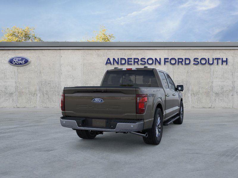 Vehicle photo 8