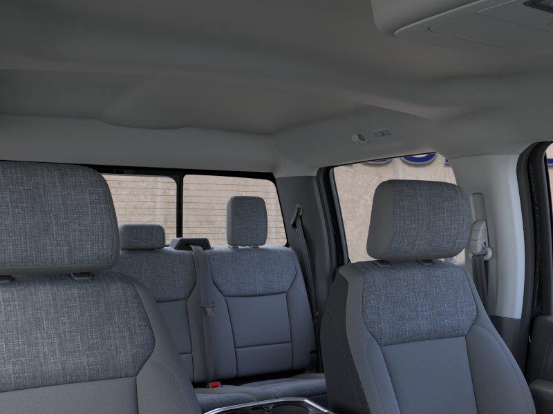 Vehicle photo 22