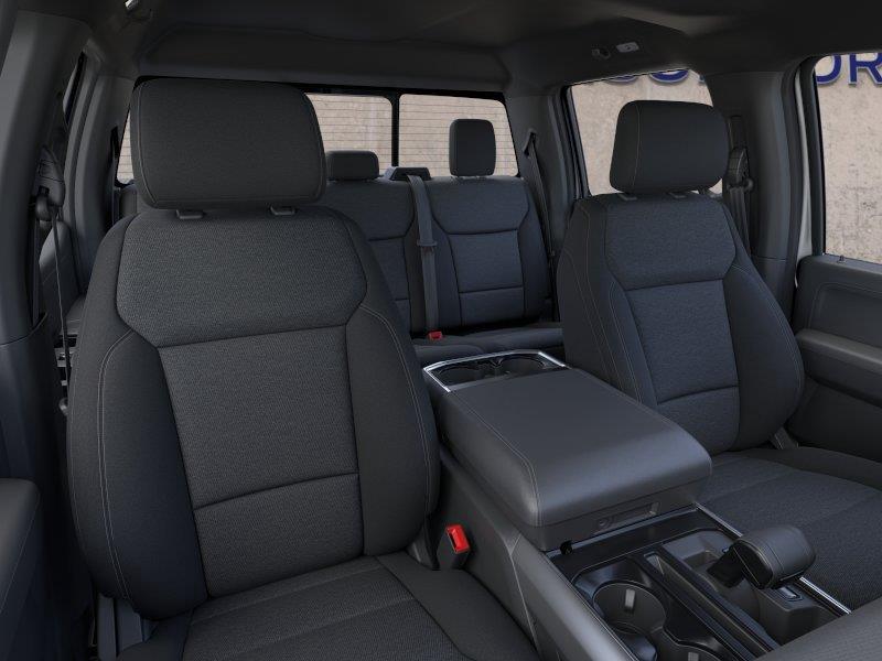 Vehicle photo 10