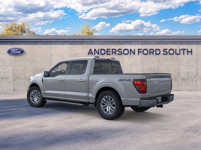 Vehicle photo 4