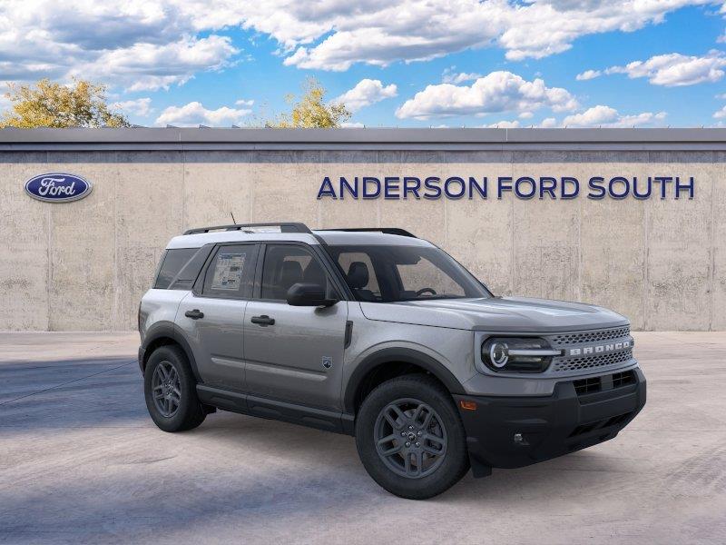 Vehicle photo 7