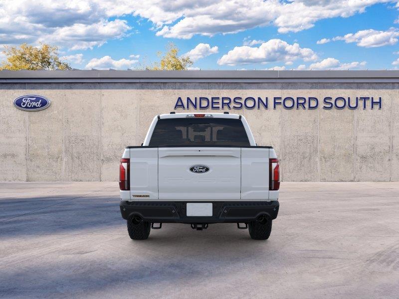 Vehicle photo 5