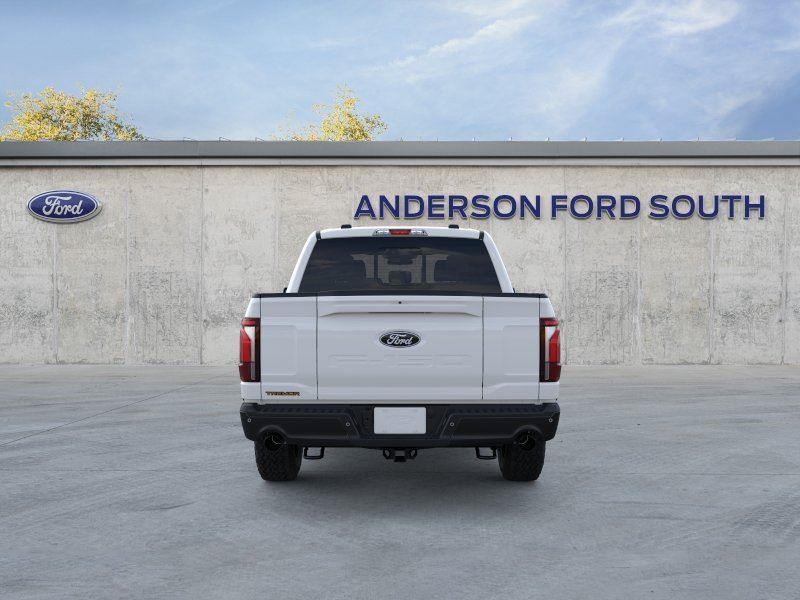 Vehicle photo 5
