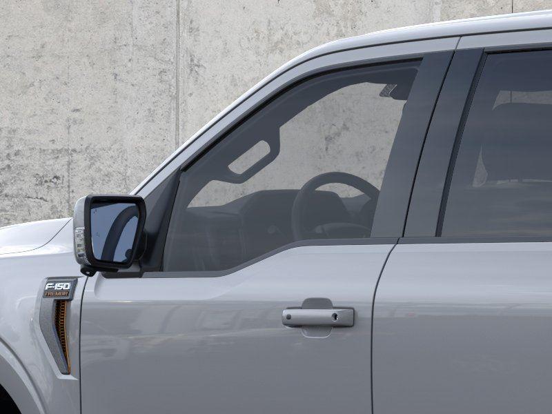 Vehicle photo 20
