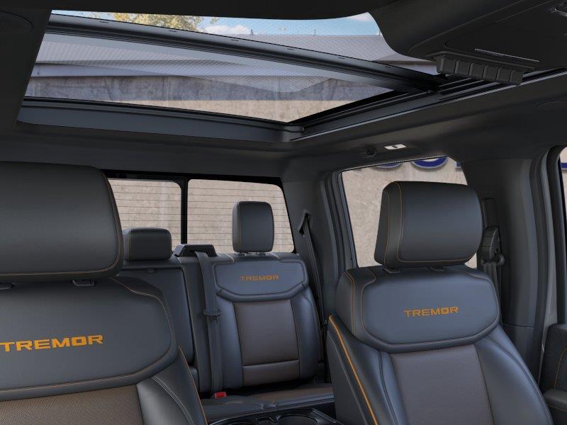 Vehicle photo 22