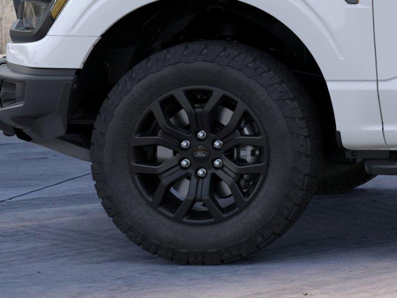 Vehicle photo 19