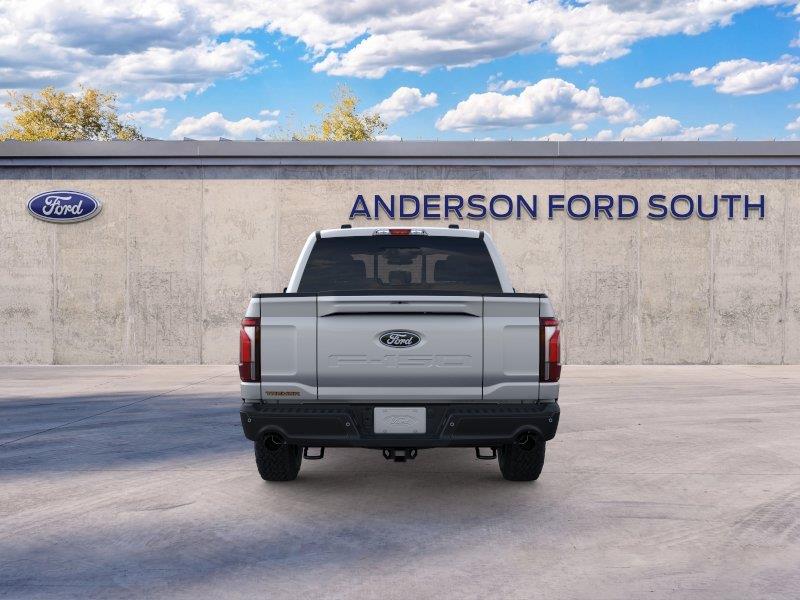 Vehicle photo 5