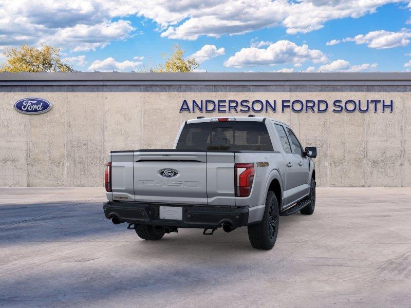 Vehicle photo 8