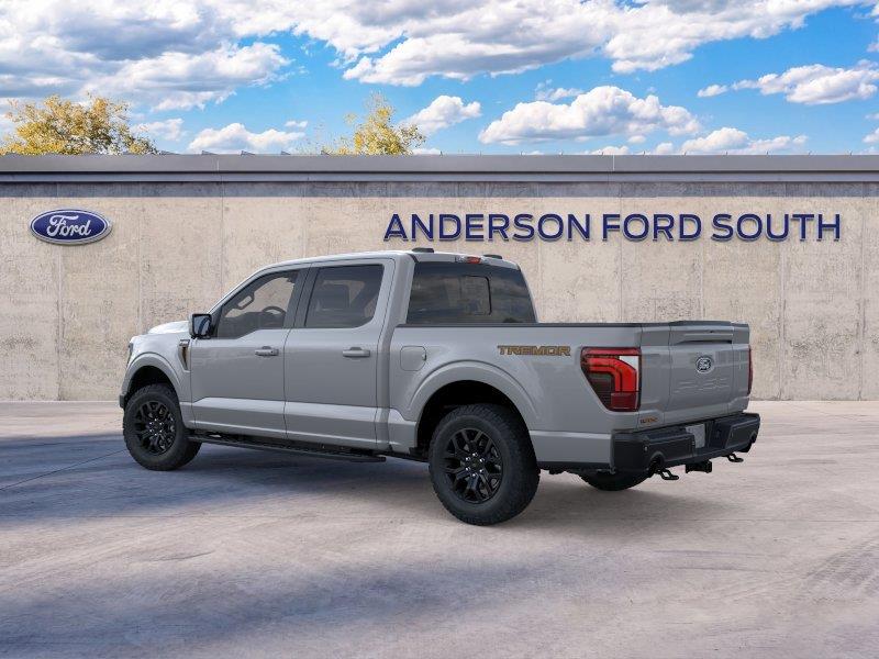 Vehicle photo 4