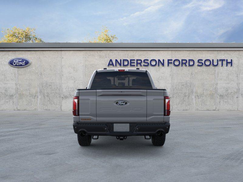 Vehicle photo 5