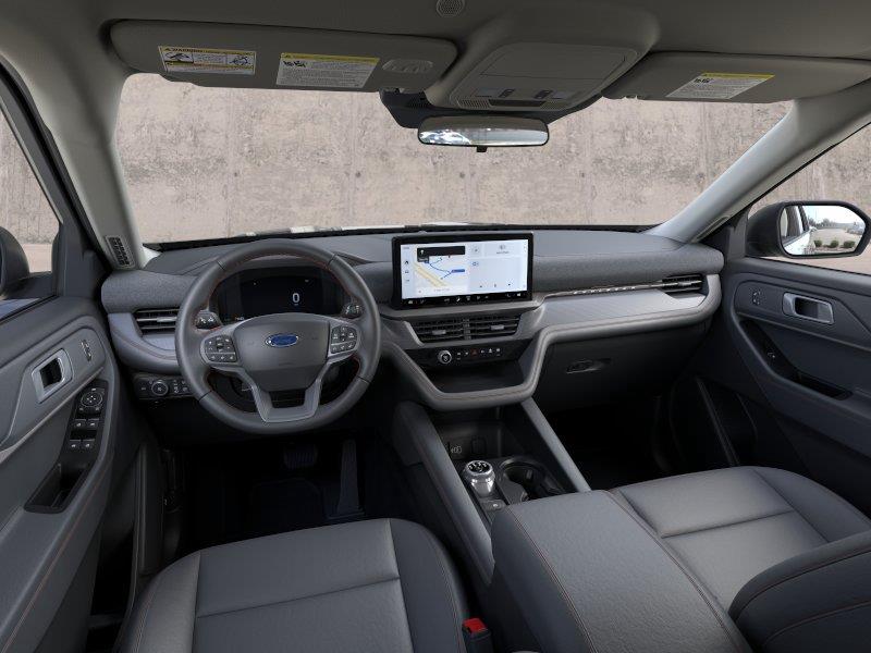 Vehicle photo 9