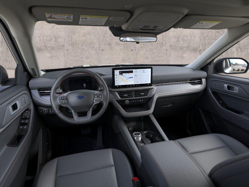 Vehicle photo 9
