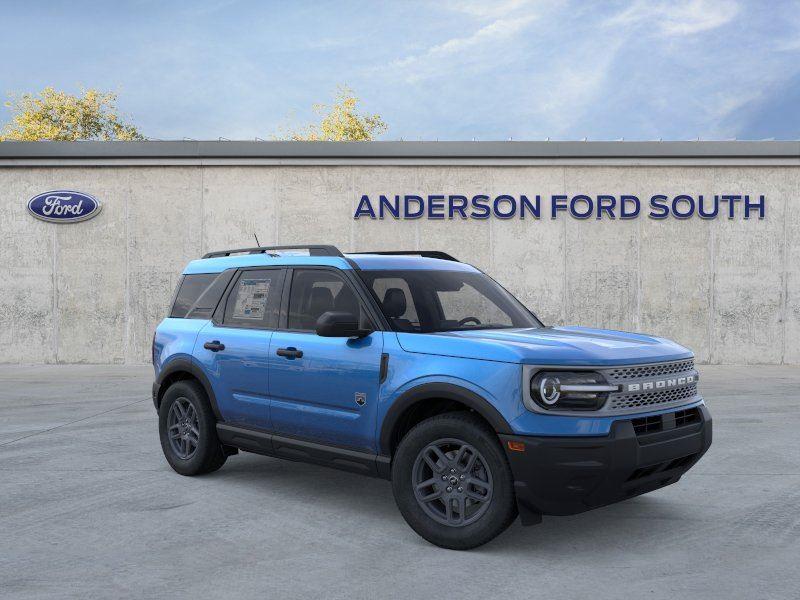 Vehicle photo 7