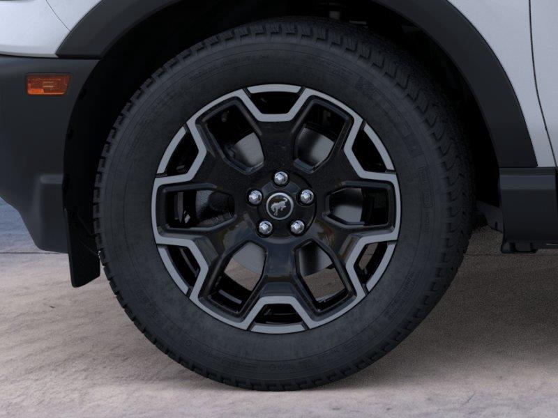 Vehicle photo 19