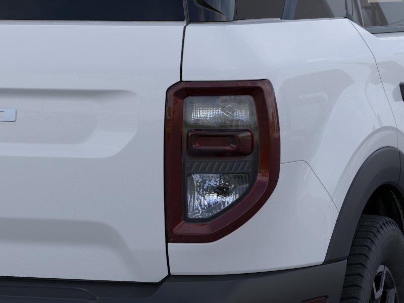 Vehicle photo 21
