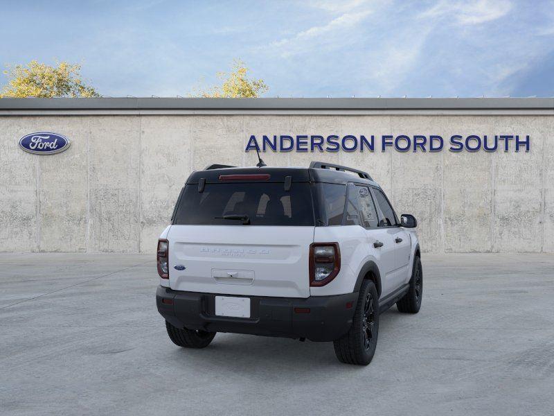 Vehicle photo 8